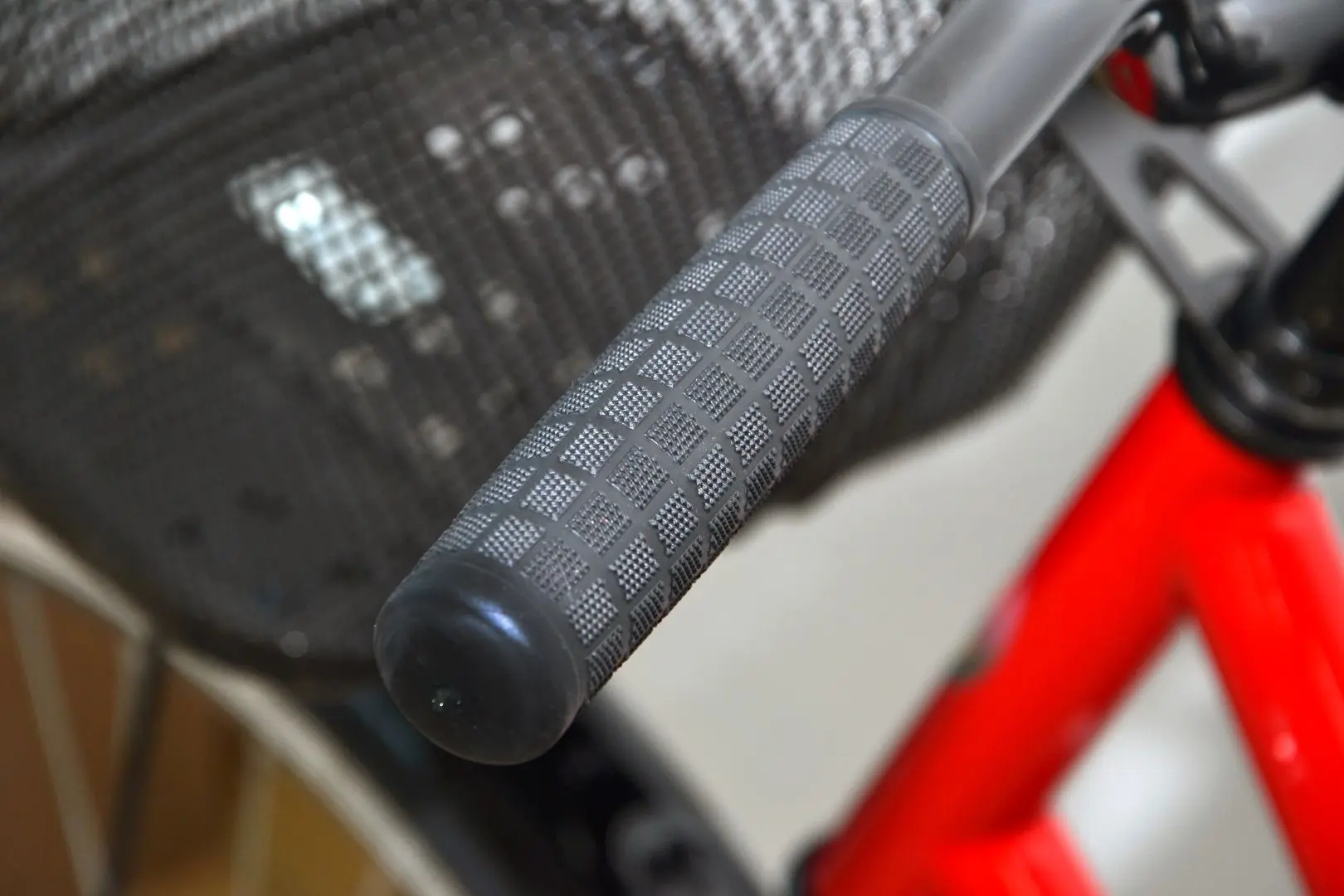 Велосипед Mustang Retro Women 28 (Red/Black) - 5