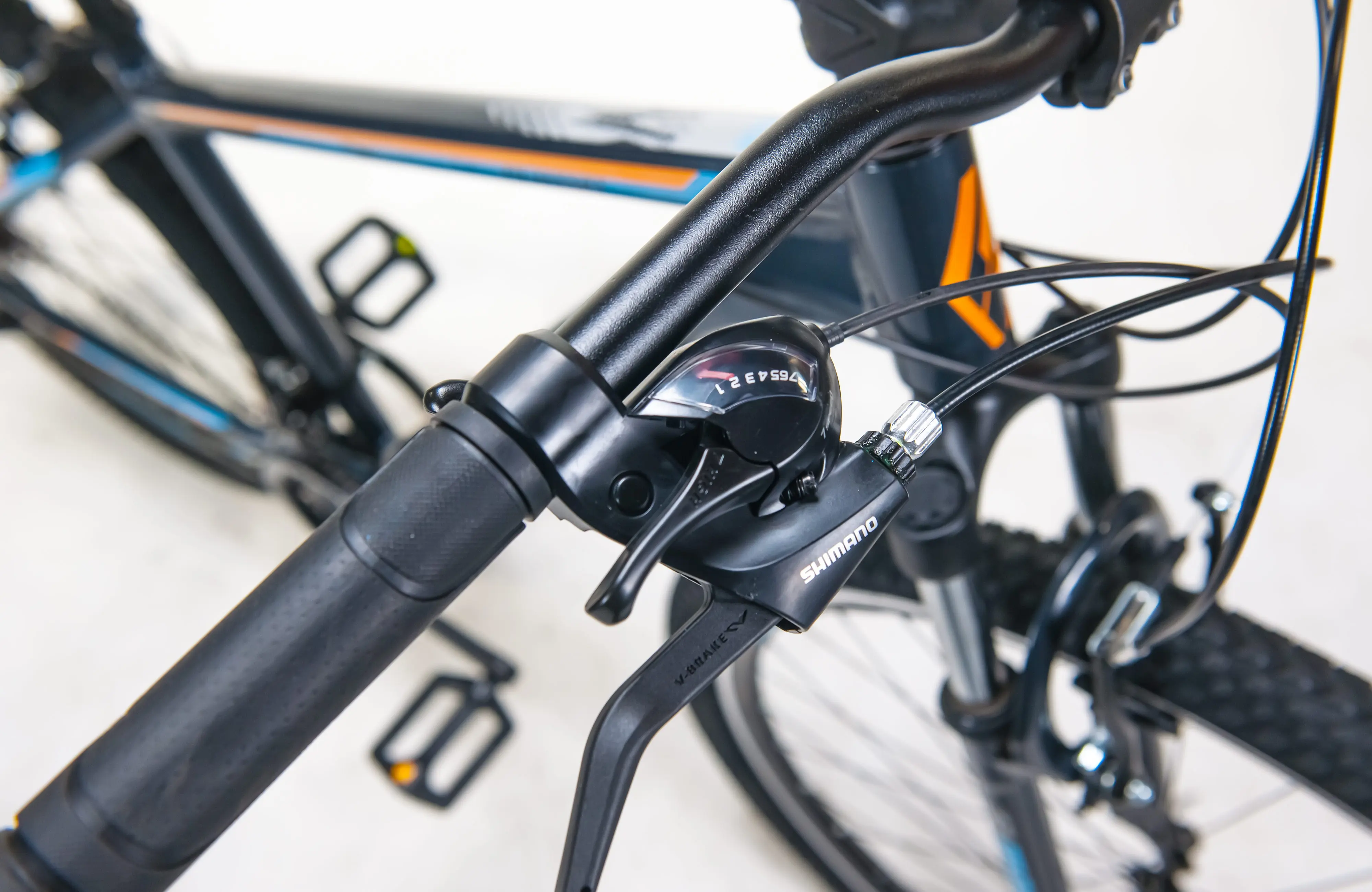 Bicicleta Fulger Pluton 29 (Dark Grey/Azure/Orange) - 6