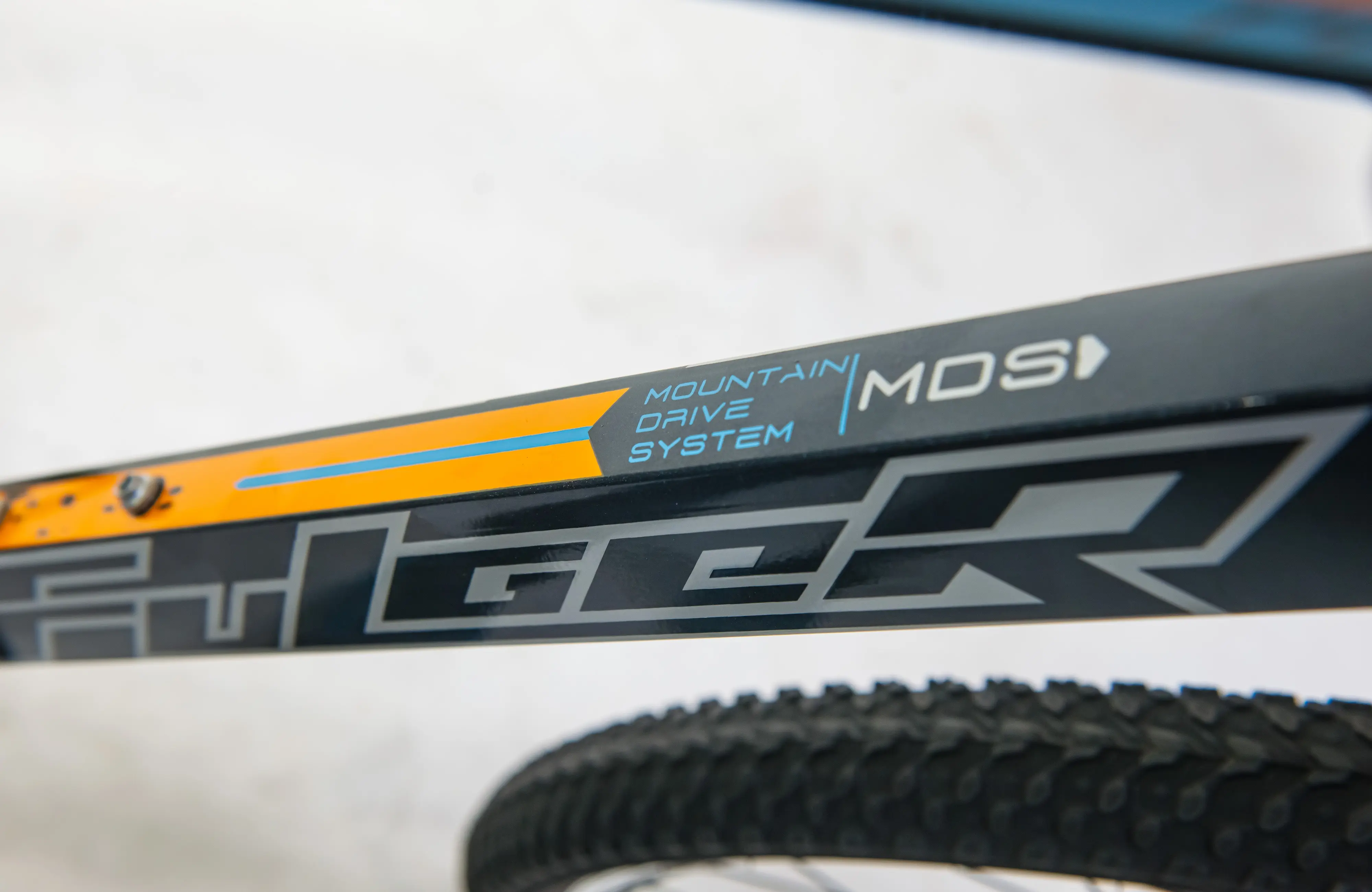 Bicicleta Fulger Pluton 29 (Dark Grey/Azure/Orange) - 7