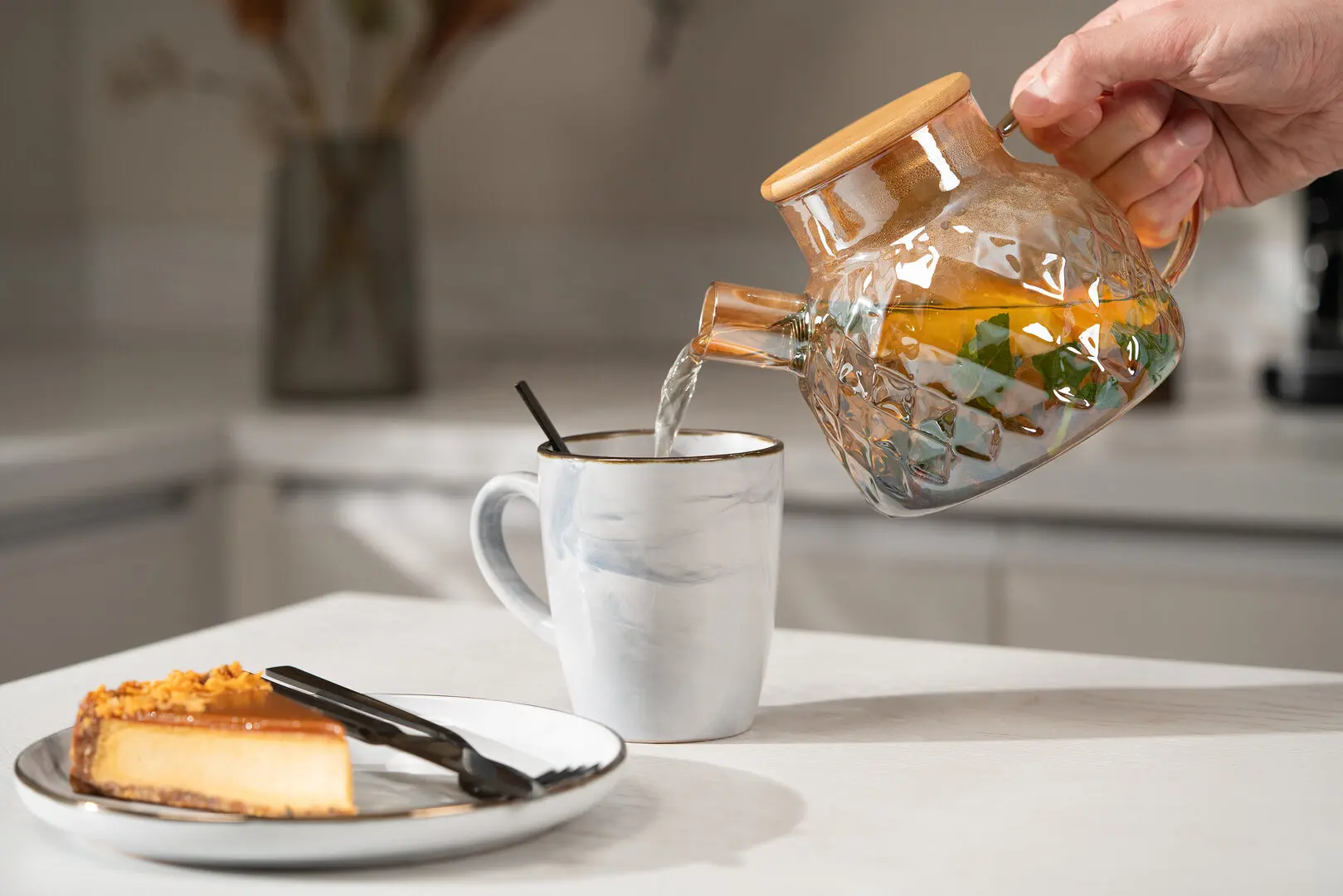 Infuzor Ardesto Golden Moon AR3010GBH (Gold)