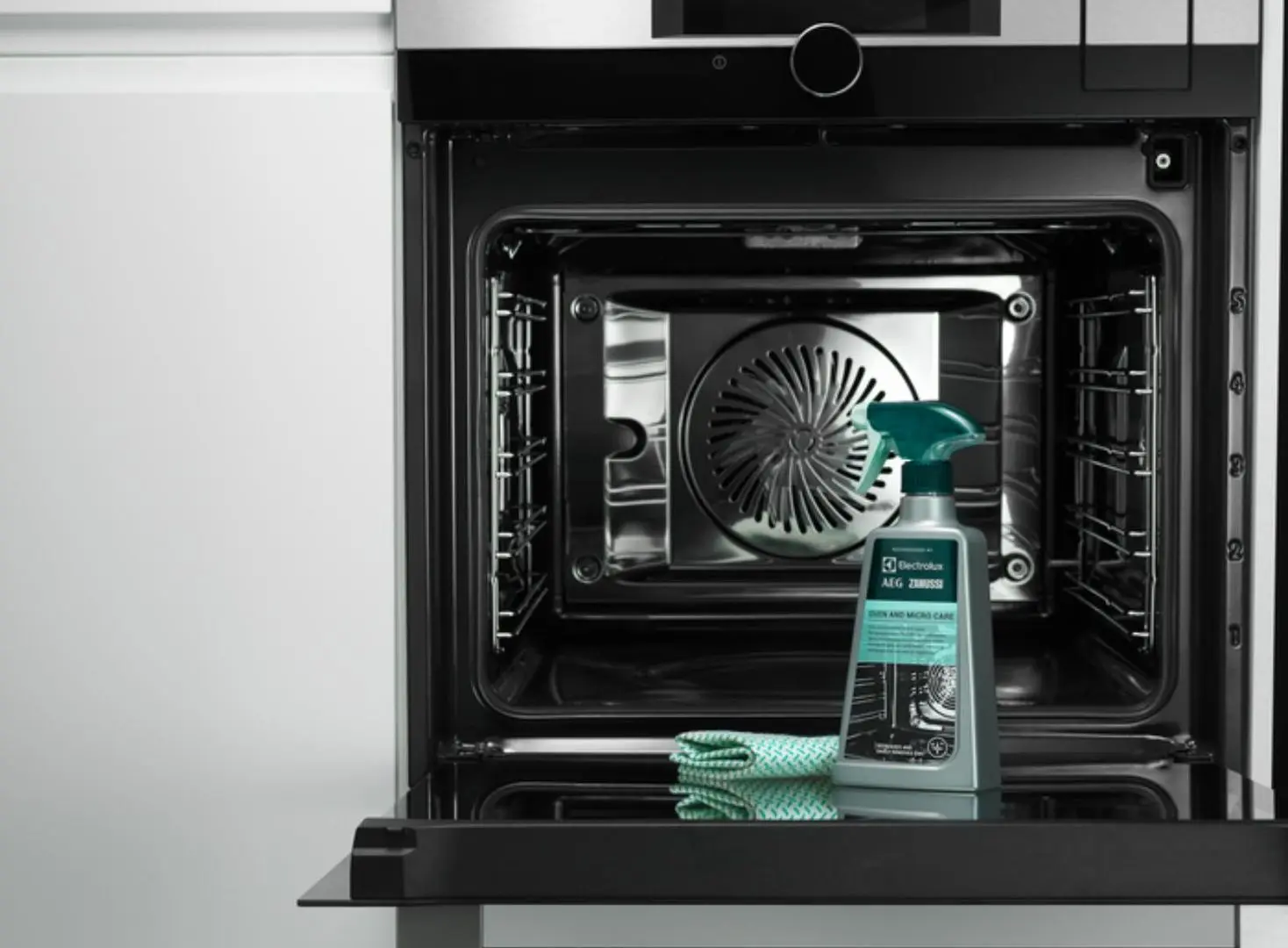 Средство для чистки Electrolux Oven and Micro Care M3OCS200