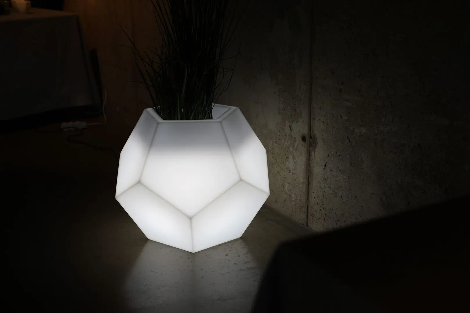 Ghiveci Monumo Alma Light 53cm (White) - 3