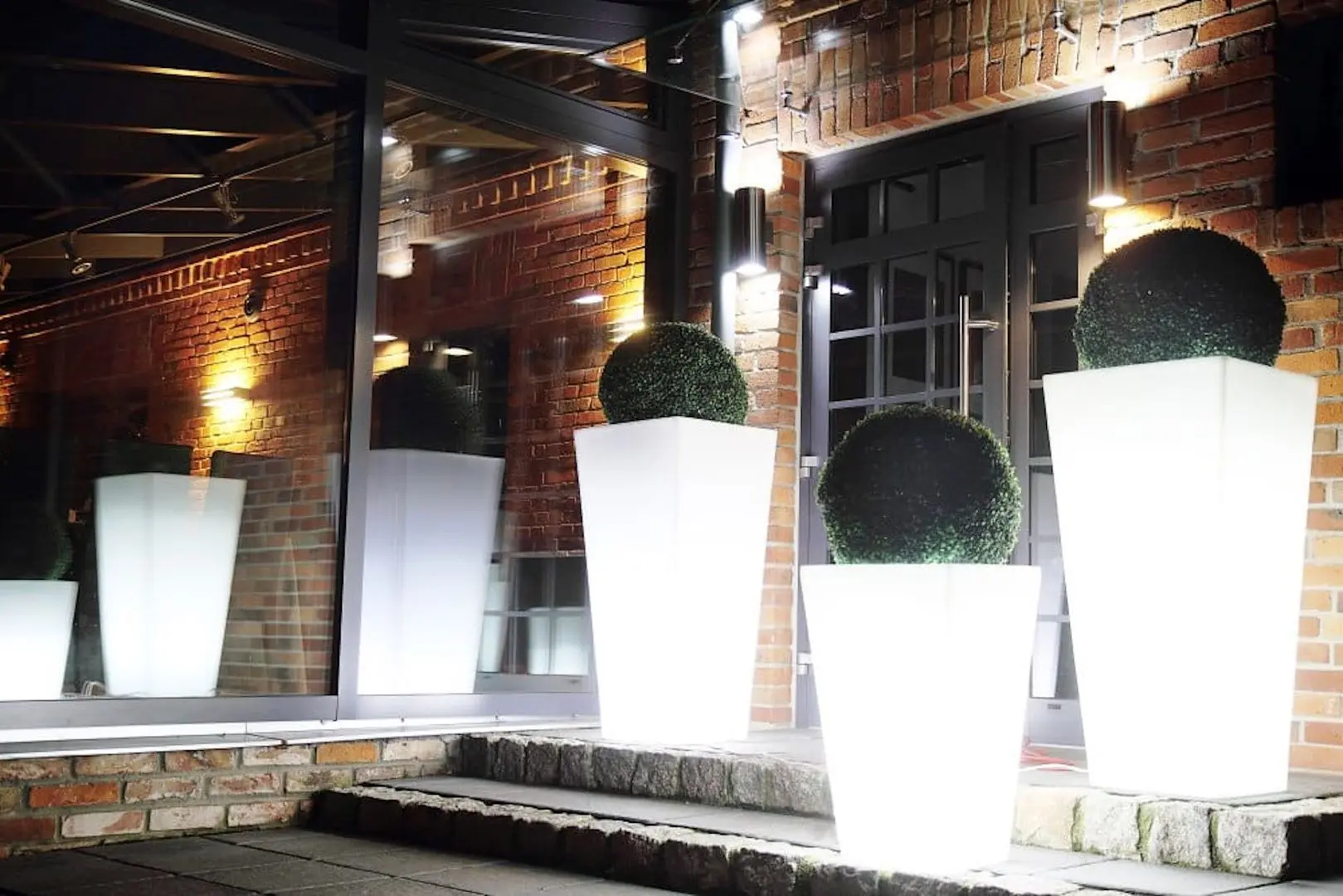 Горшок Monumo Slim Line M-Light 110cm (White) - 6