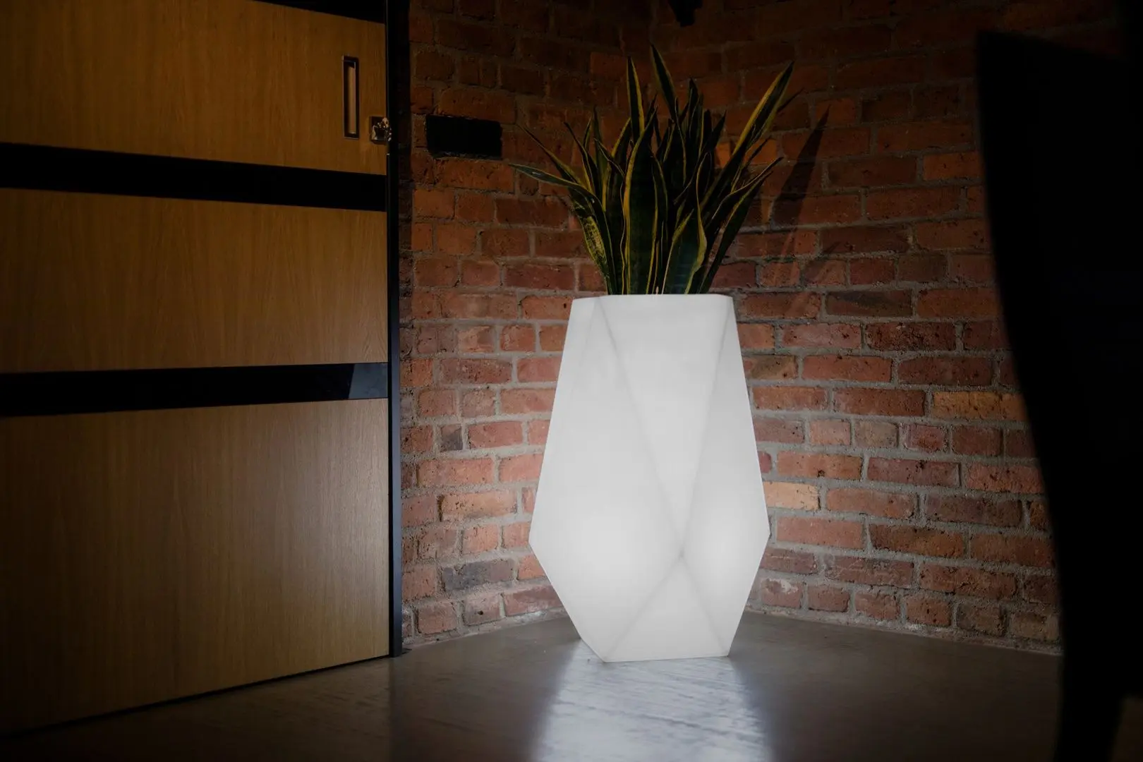 Ghiveci Monumo Volcano Light 80cm (White) - 7