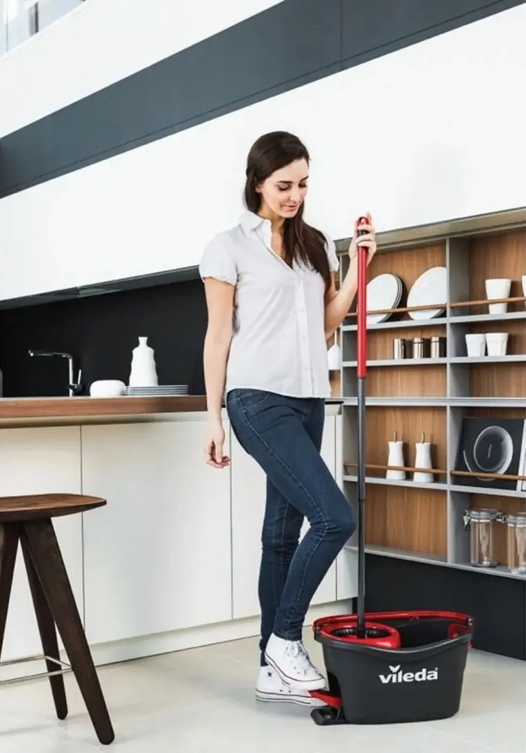 Набор швабра + ведро Vileda Turbo 167751 (Black/Red)