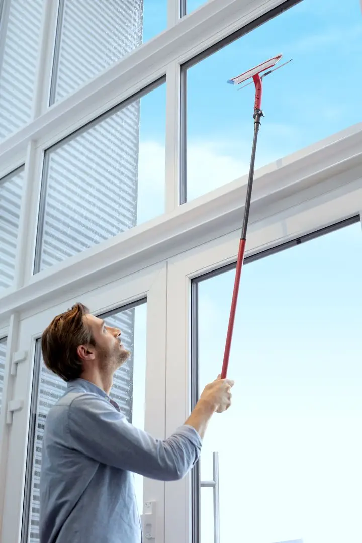 Curatitor pentru geamuri Vileda 159520 (Red/Black)