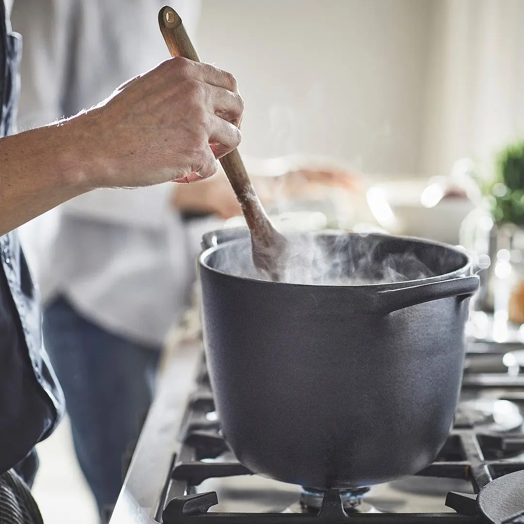 Oala cu capac Ikea Vardagen 5L (Negru)