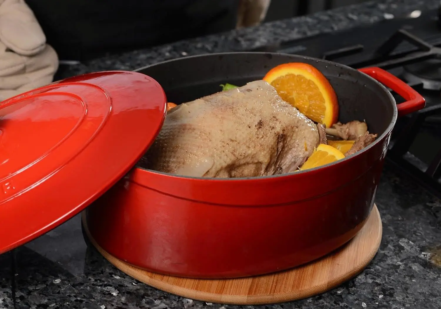 Кастрюля с крышкой Lava LV O TC 27 SPR K1 (Red)