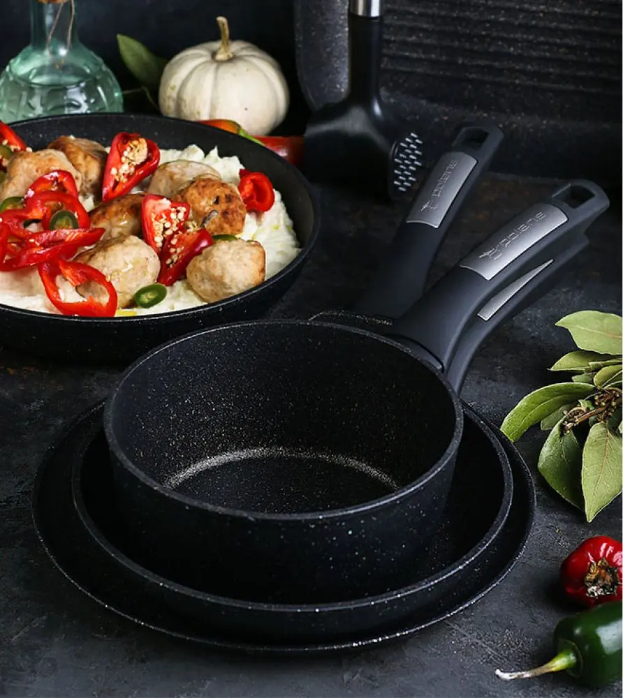 Ковш с крышкой Polaris Monolit-16SP (Black)