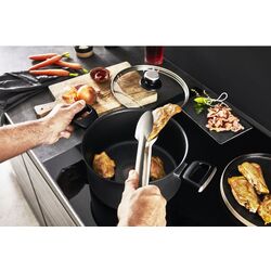 Кастрюля с крышкой Tefal Unlimited G2554672 (Black) Thumb