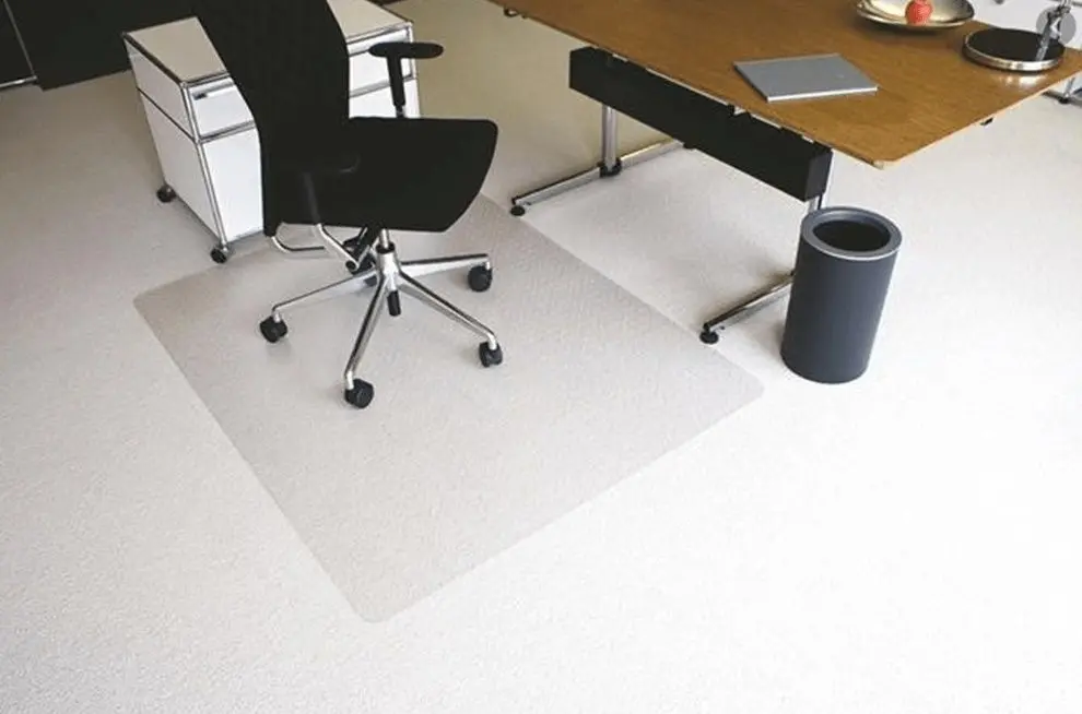 Covor de protecție pentru podea Mobhaus Ellie New Typ 2 120x90