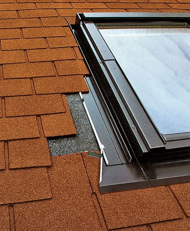 Fereastră de mansardă Fakro FTS-V U2 Standart 78х160 (ESV) - 3