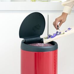 Мусорное ведро Brabantia 106903 (Passion Red) Thumb