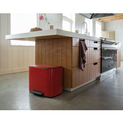 Мусорное ведро Brabantia 121401 (Passion Red) Thumb