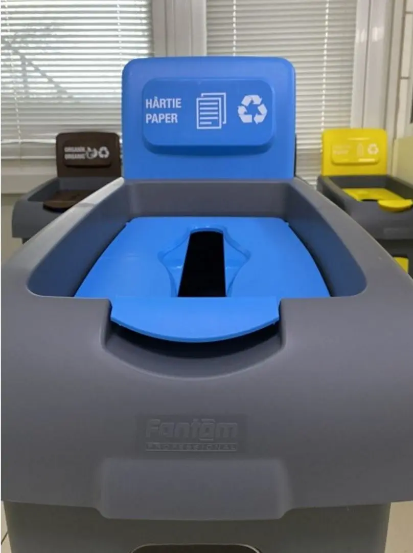 Мусорный контейнер для бумаги Fantom 80L (Grey/Light Blue)