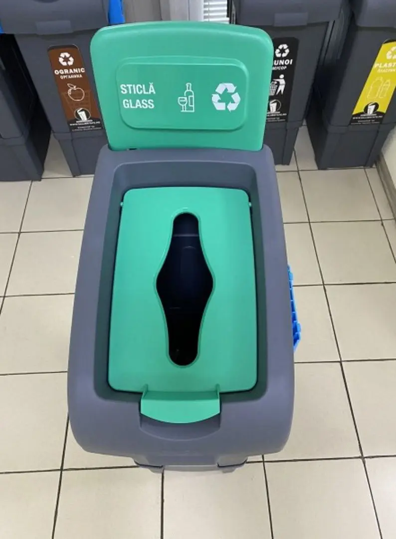 Мусорный контейнер для стекла Fantom 80L (Grey/Green)