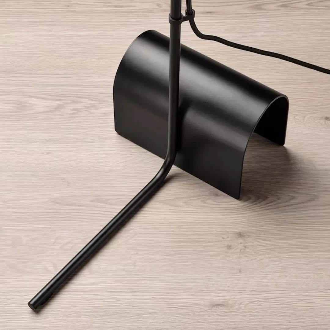 Lampadar Ikea Harslinga (Negru)