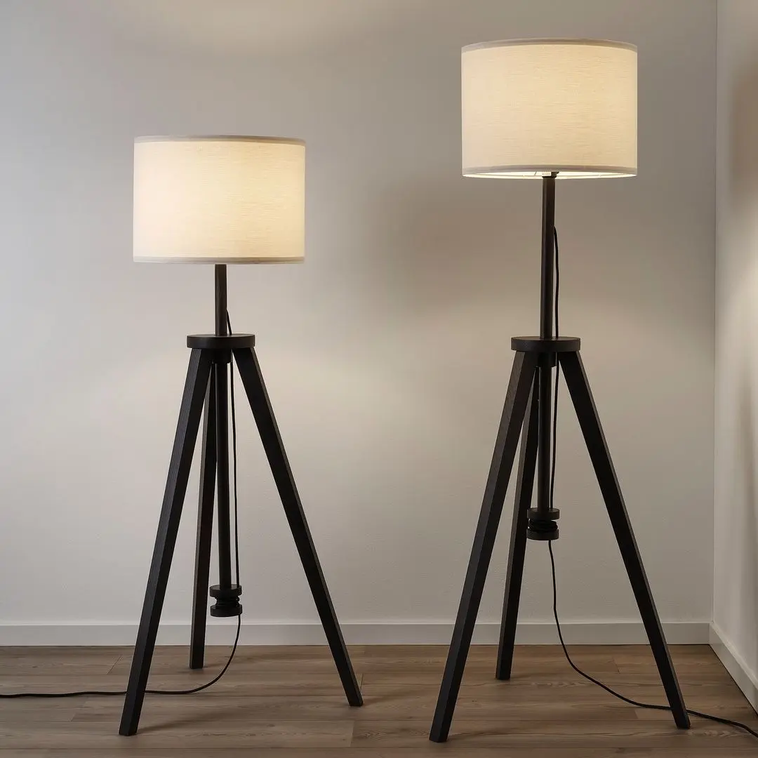 Lampadar Ikea Lauters (Maro Frasin/Alb)