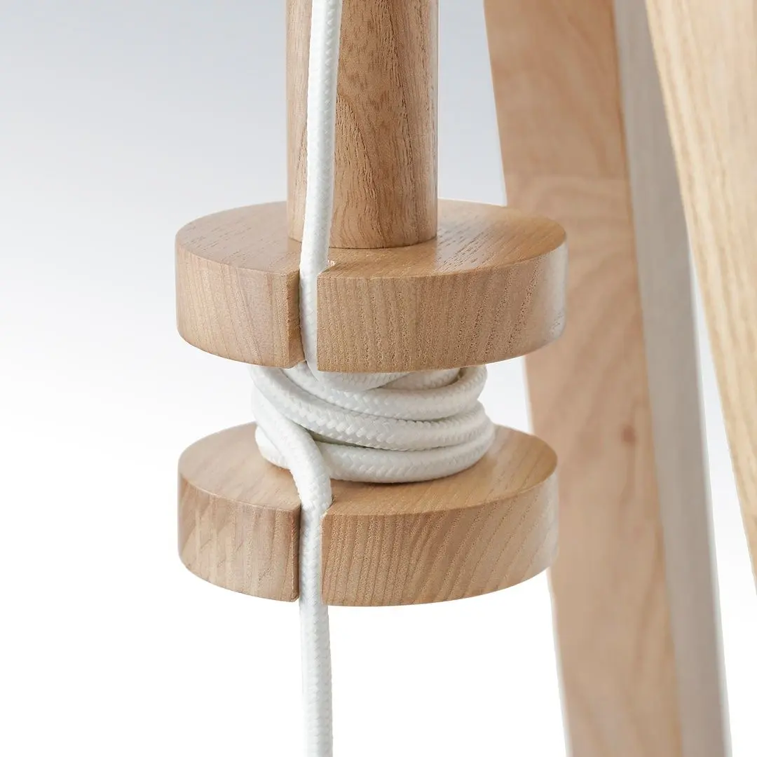 Lampadar Ikea Lauters (Frasin/Alb)