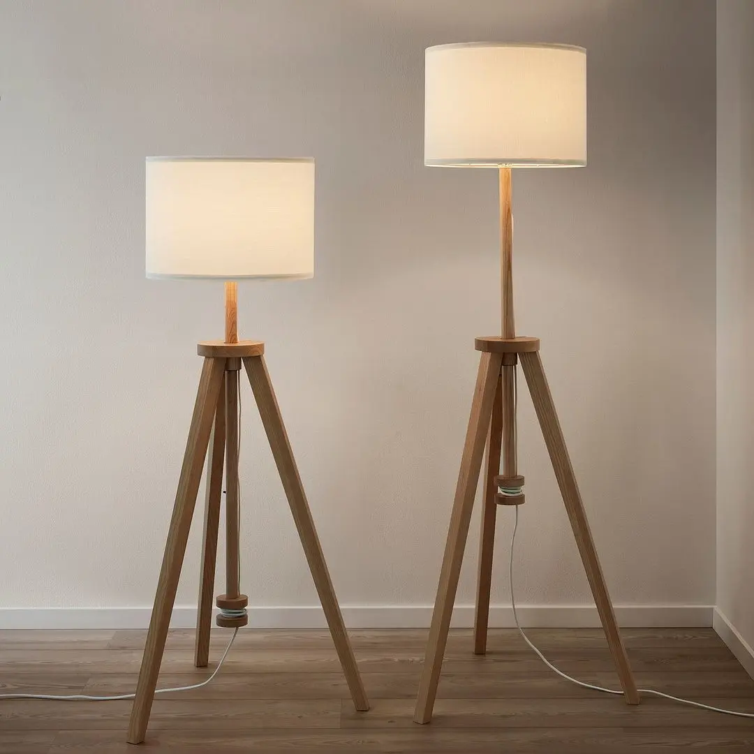 Lampadar Ikea Lauters (Frasin/Alb)
