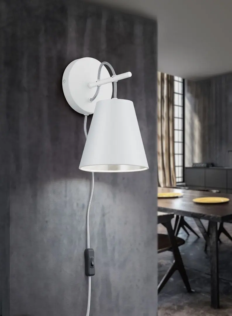 Настенный светильник Trio Andreus 207500189 (White Matte)