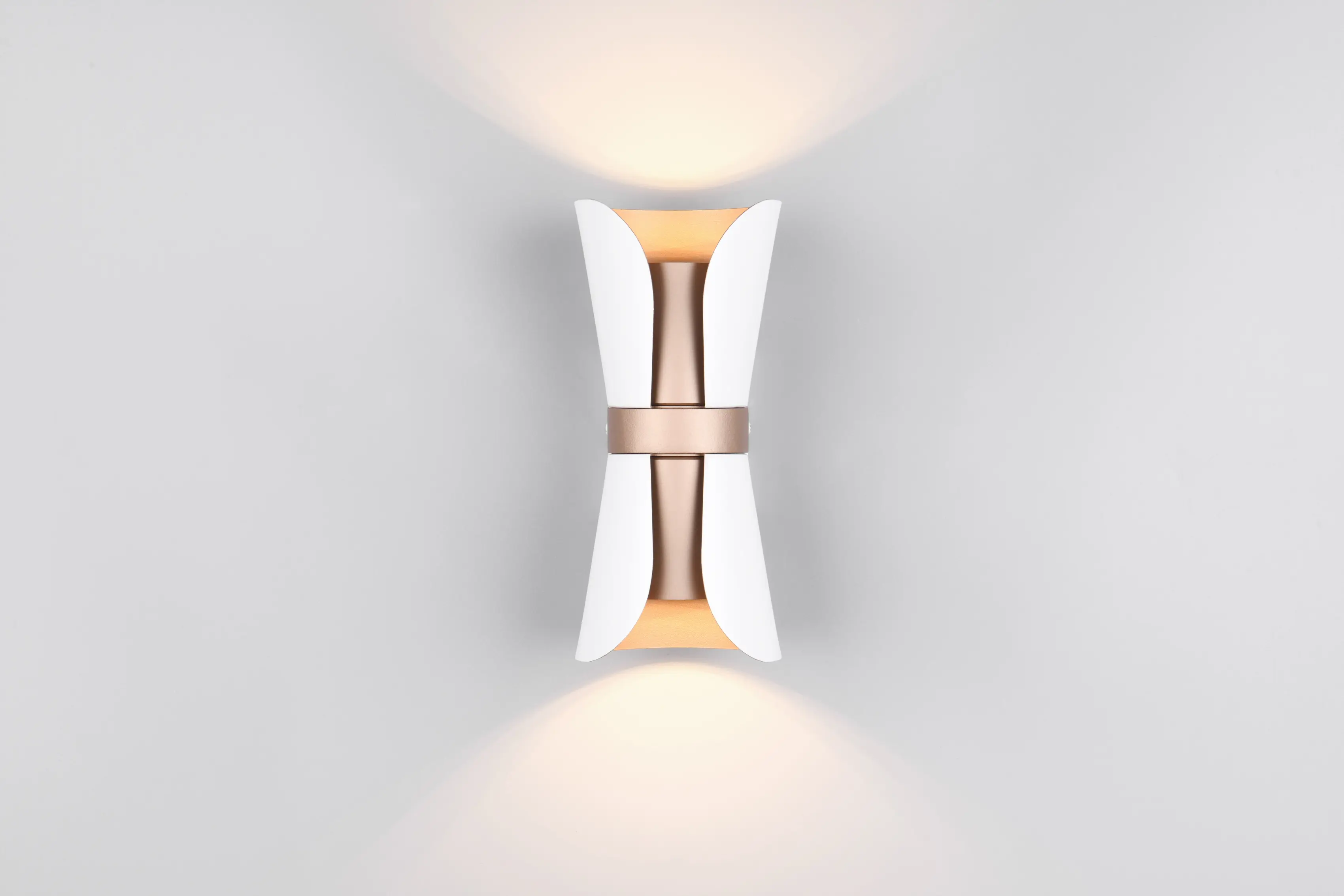 Aplică Trio Coat (White/Bronze)