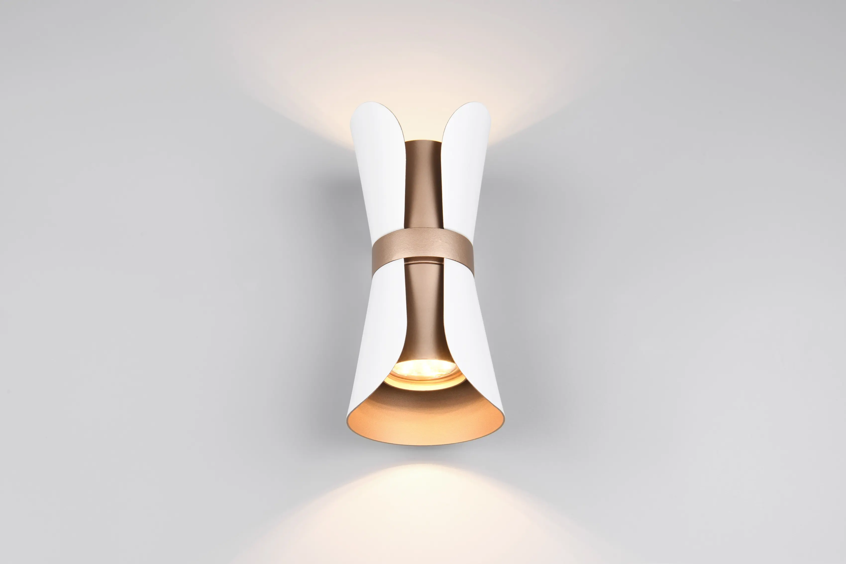 Aplică Trio Coat (White/Bronze)