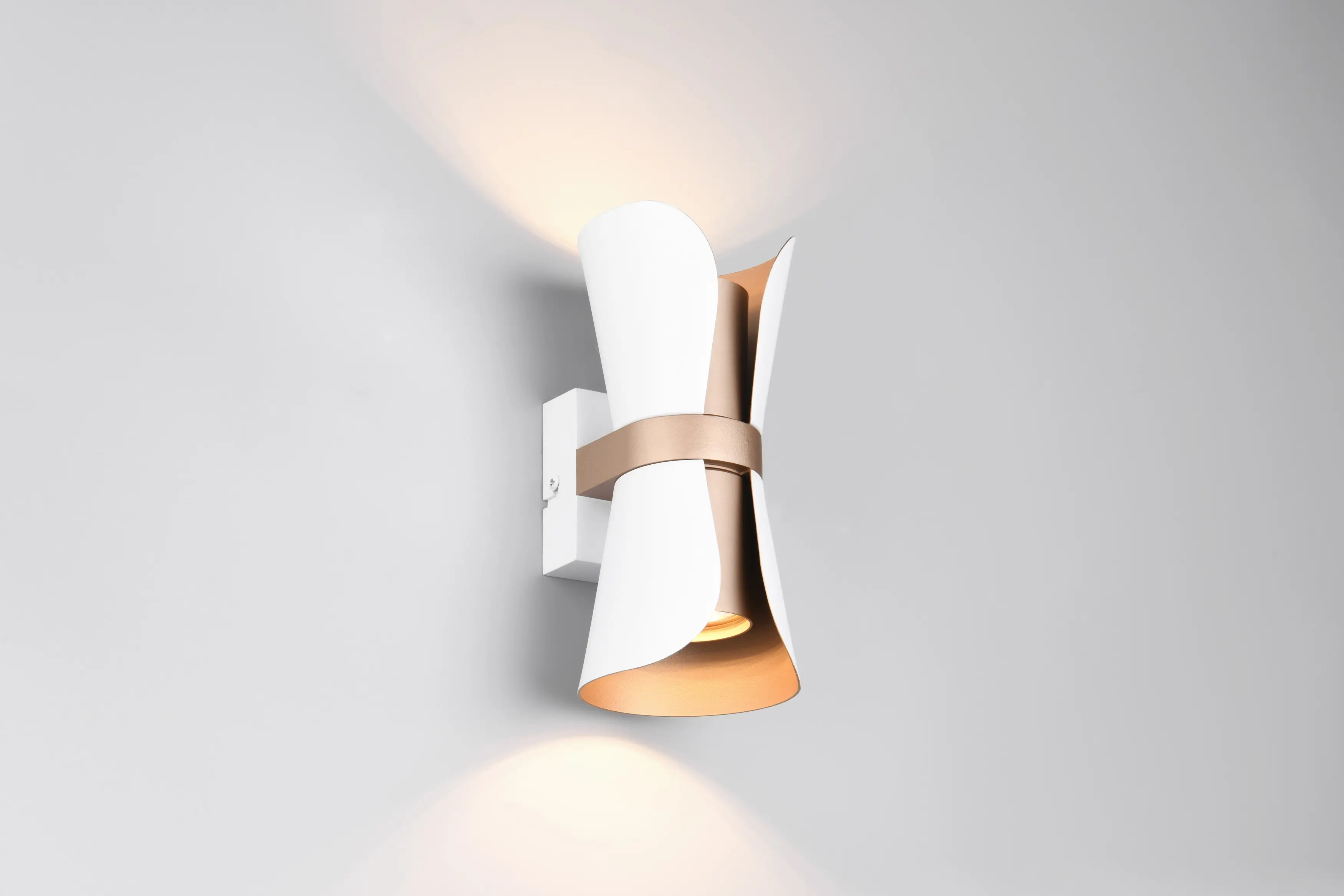 Aplică Trio Coat (White/Bronze)