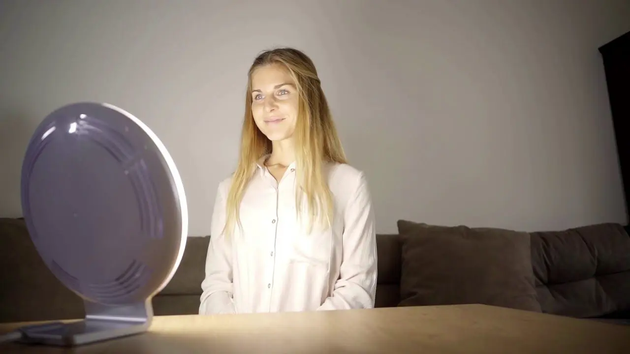 Прибор дневного света Beurer TL 50 (Silver/White)