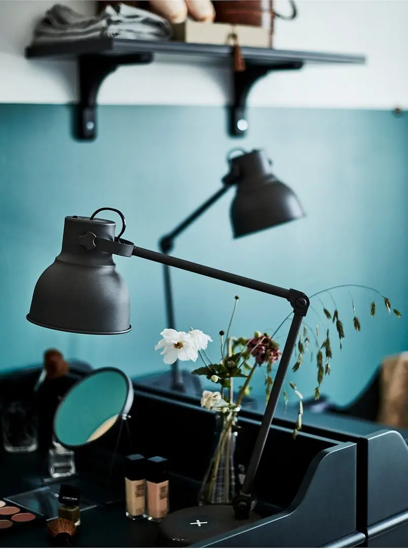 Настольная лампа Ikea Hektar с устройством для беспроводной зарядки (Темно-серый) - 7