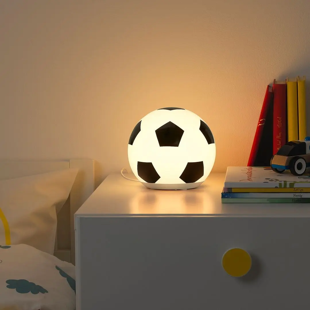 Veioza LED Ikea Angarna (Model Fotbal)
