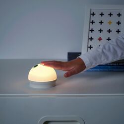 Lampa de masa LED Ikea Kornsno iepure/cu baterii (Alb) Thumb