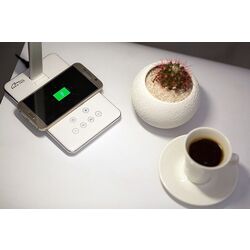 Настольная лампа с беспроводным зарядным устройством Media-Tech MT221 (White) Thumb