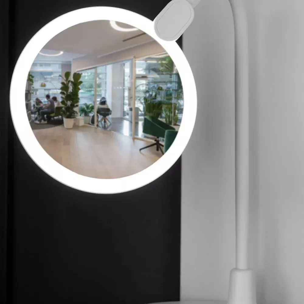 Lampa de masa Proove On Fleek (White)