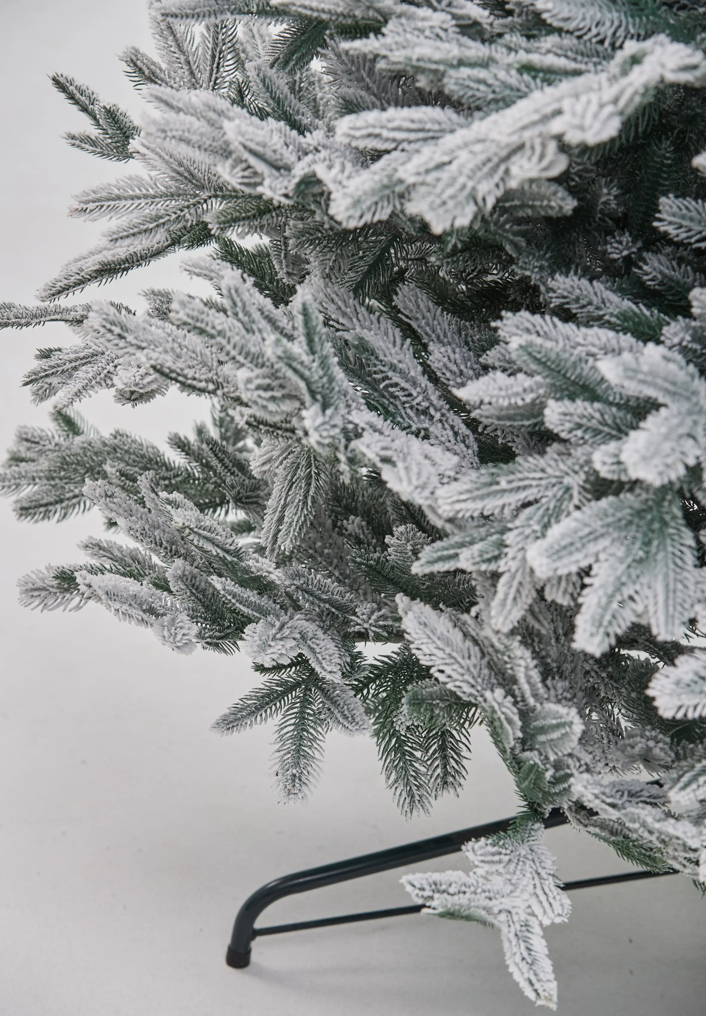 Елка Divi Trees Elite Premium Snow 2.1м