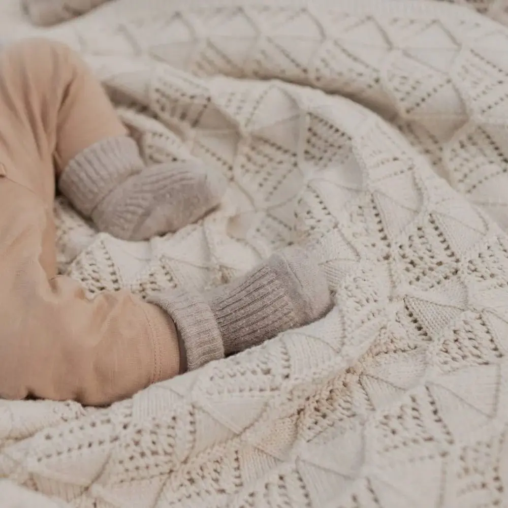 Plapuma pentru copii BIBS Wavy 70x100 (Ivory)