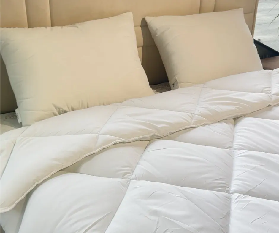 Набор одеяло + 2 подушки Relaxe Home Betty 200x220 (White) - 3