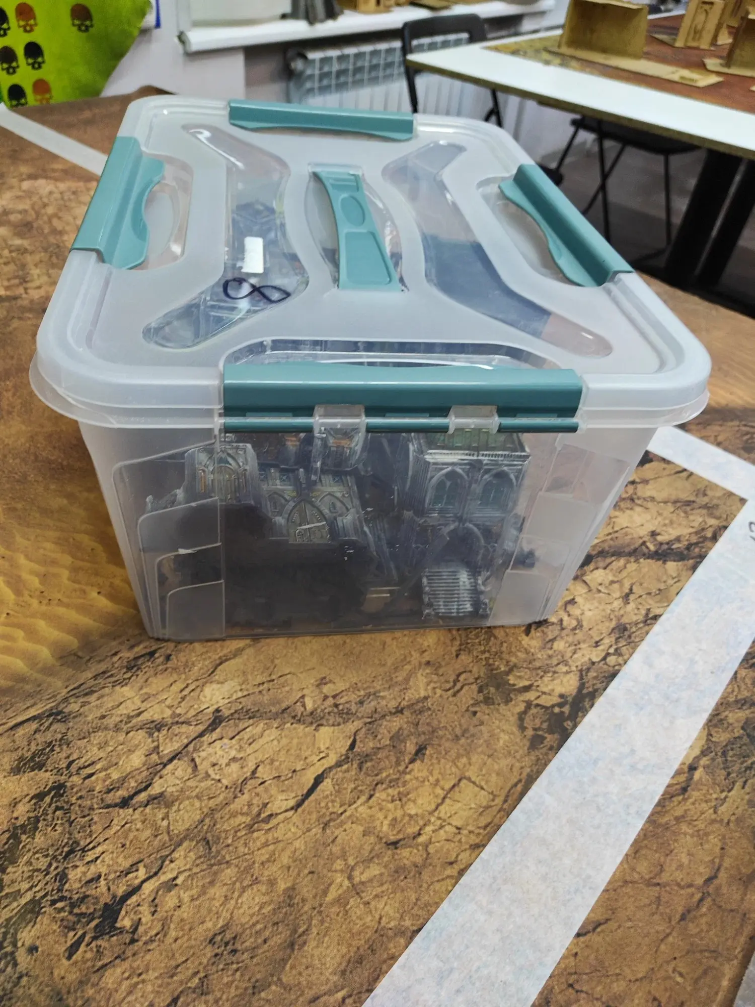 Container cu capac Econova Grand Box 20L (Transparent/Blue) - 5