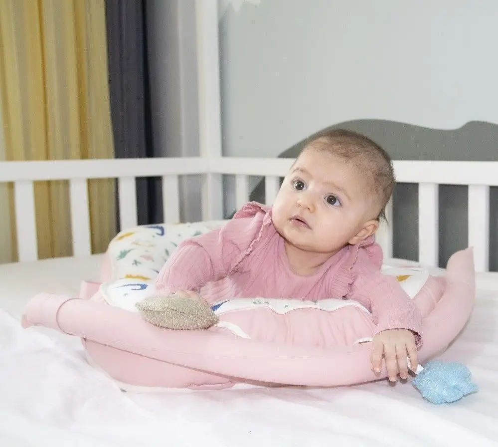 Cocon-cuibusor BabyJem Sit and Play Art-524 (White/Pink)