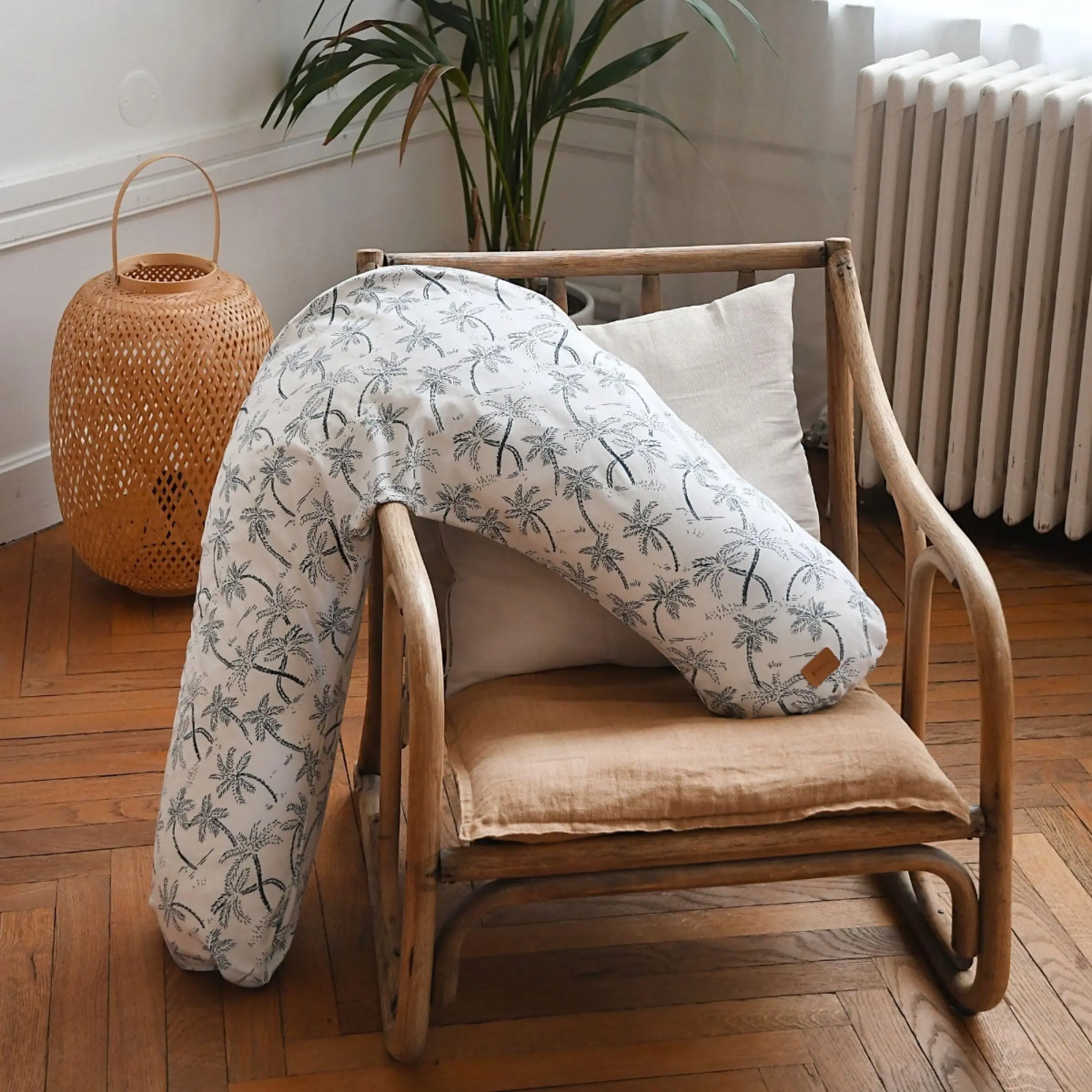 Perna pentru gravide Beaba Big Flopsy 915061 (Palm Tree) - 2