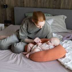 Perna pentru alaptat 2in1 Doomoo Softy (Tetra Jersey Terracotta) Thumb