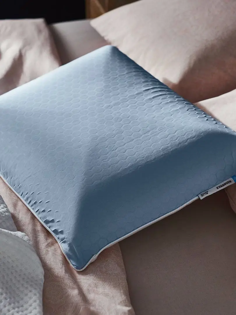 Perna ergonomica Ikea Kvarnven dormit lat/spate 42x54 (Bleu/Alb) - 4