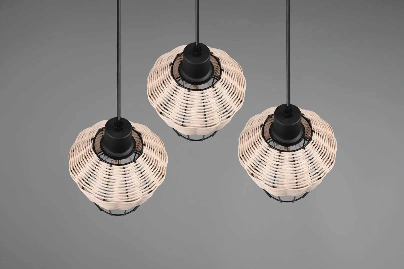 Lampa suspendata Trio Borka R31263336 (Black/Wood)