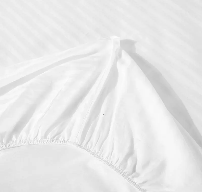 Простынь на резинке Cottony Stripe Satin de Lux 180x200x25 (White Pearl)