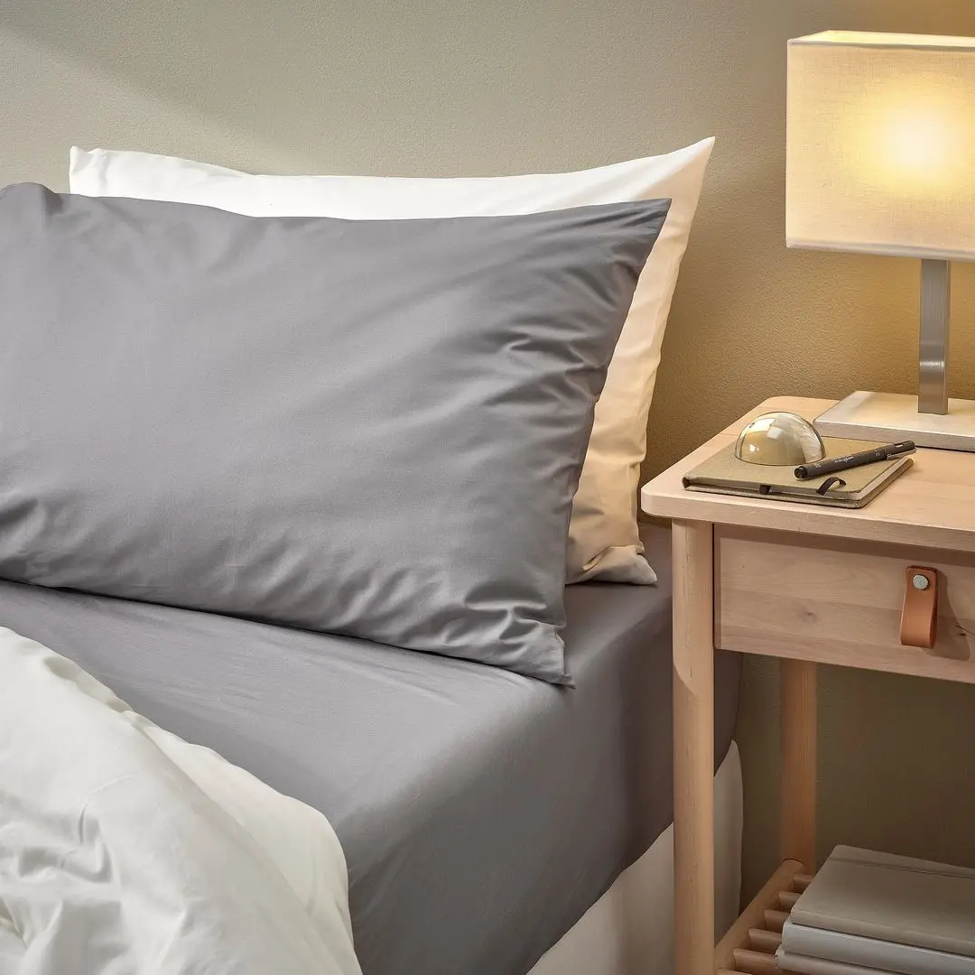 Простынь на резинке Ikea Ronnveckmal 180x200 (Серый)