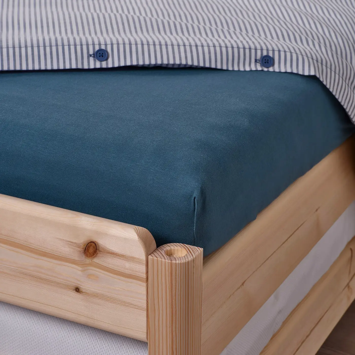 Простынь на резинке Ikea Varvial 80x200 (Синий) - 4