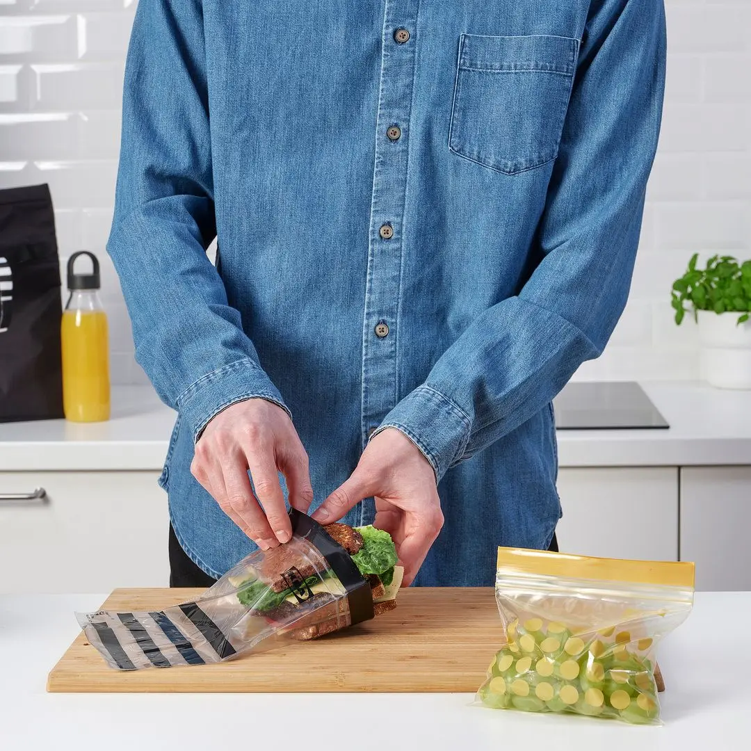 Set de pungi Zip-Lock Ikea Istad cu model 1/0.4l (Negru/Galben)