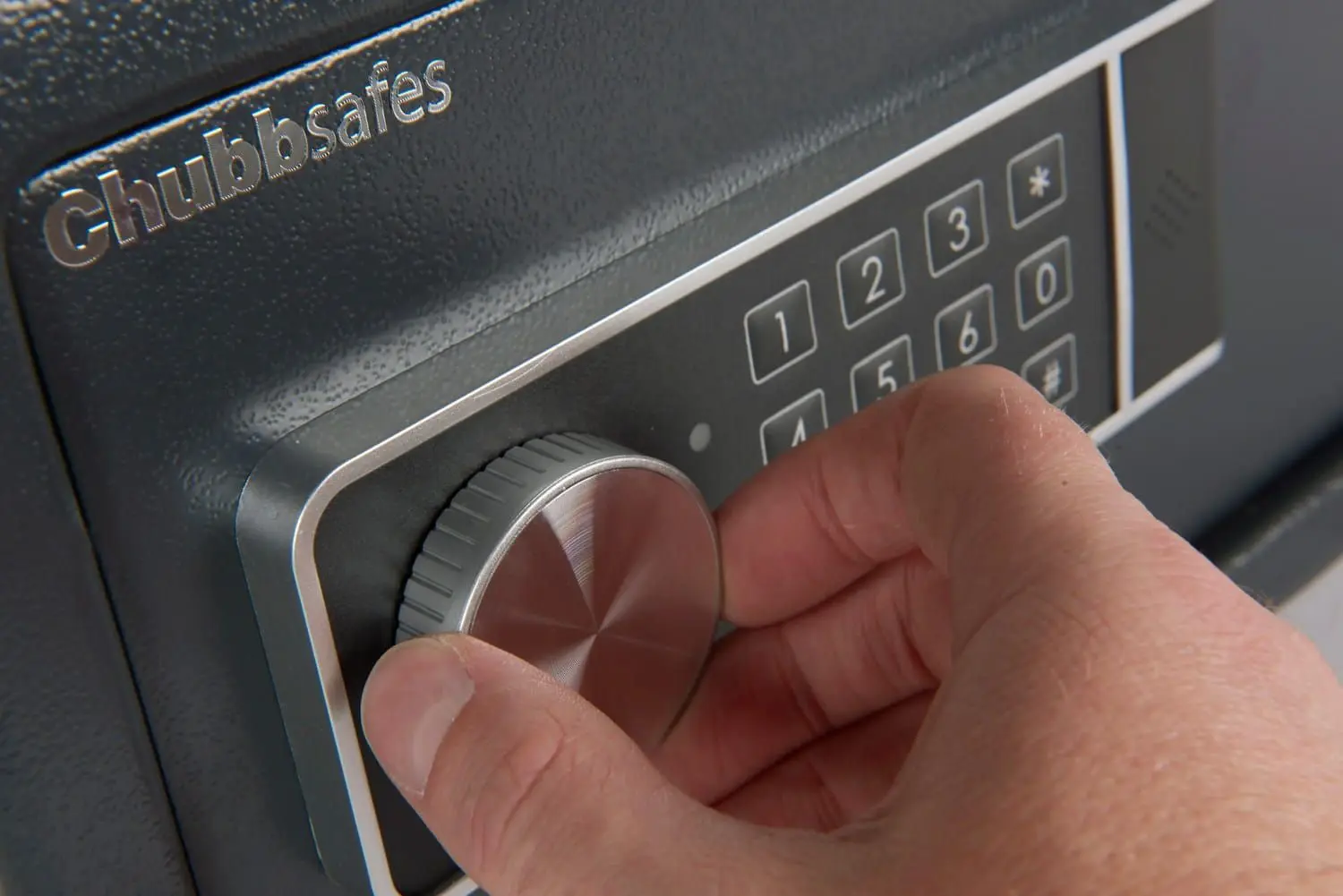 Safeu Chubbsafes Air Laptop E (Black) - 5