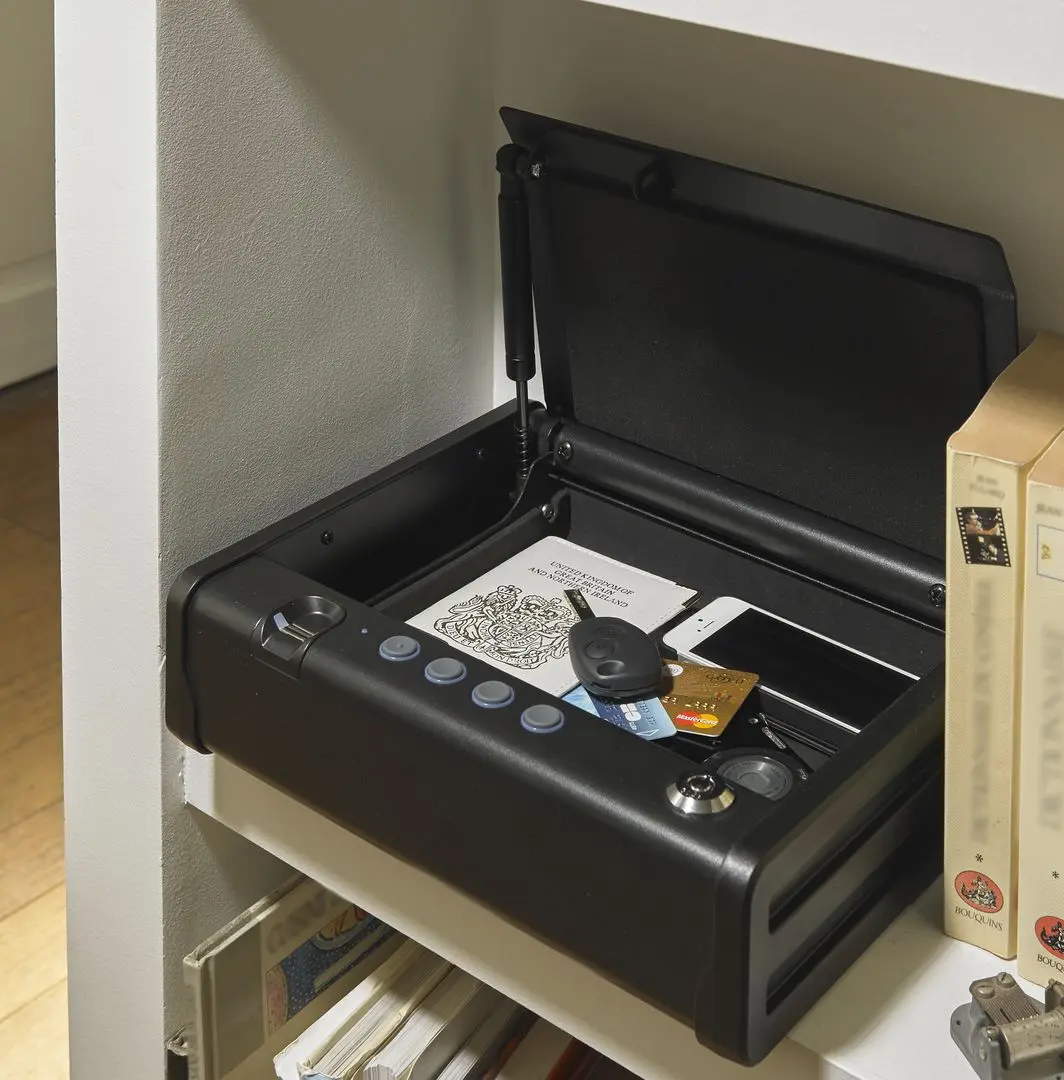 Сейф MasterLock MLD08EB (Black)