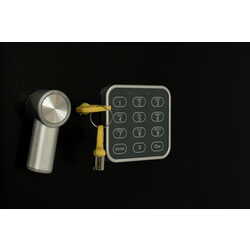 Safeu Yale YEC 390 DB1 (Black) Thumb